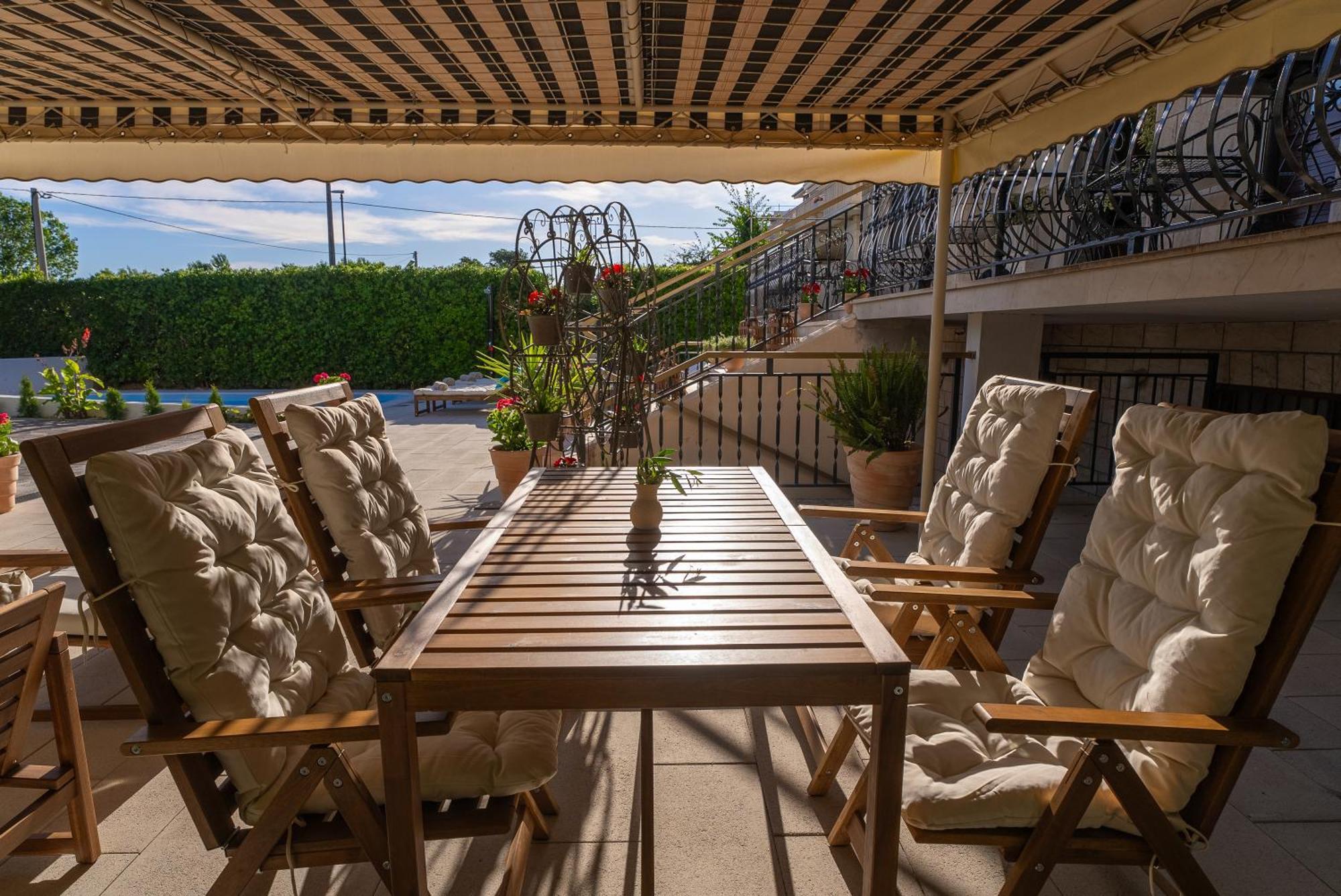 Storge Boutique Bed & Breakfast Omiš Exterior foto